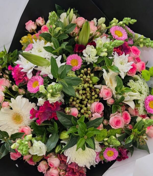 Frond & Filigree Mixed Bunch Large